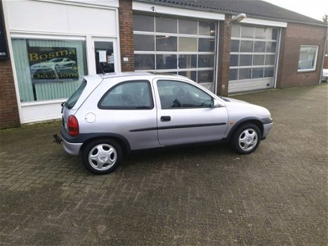 Opel Corsa - 