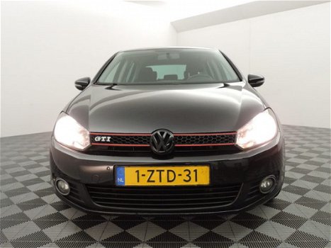 Volkswagen Golf - 1.6 TDI BlueMotion Highline (GTI-navi, clima, pdc) - 1