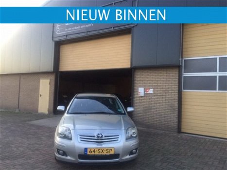 Toyota Avensis - 1.8 16v VVT-i Luna - 1