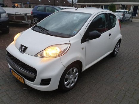 Peugeot 107 - XR 1.0 - 1