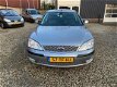 Ford Mondeo - 1.8-16V Platinum Benzine Inst 5 Drs Bom en Bom vol optie’s Rijdt en schakelt als nieuw - 1 - Thumbnail