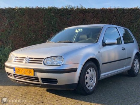 Volkswagen Golf - 1.4-16V 10 MAANDEN APK INTUIL KOOPJE RIJD EN SCHAKELT GOED - 1