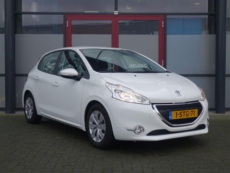 Peugeot 208 - 1.2 e-VTi 2Tronic 82PK 5D Active | NAVI | CLIMATE | TREKHAAK | - 1