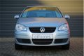 Volkswagen Polo - 1.4-16V Comfortline l CRUISE l AIRCO l DISTRIBUTIE RIEM VERVANGEN l - 1 - Thumbnail