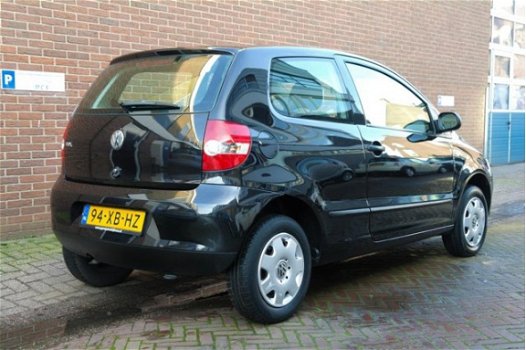 Volkswagen Fox - 1.2 Trendline / Elektrische ramen / Centrale deurvergrendeling / 1e Eigenaar - 1