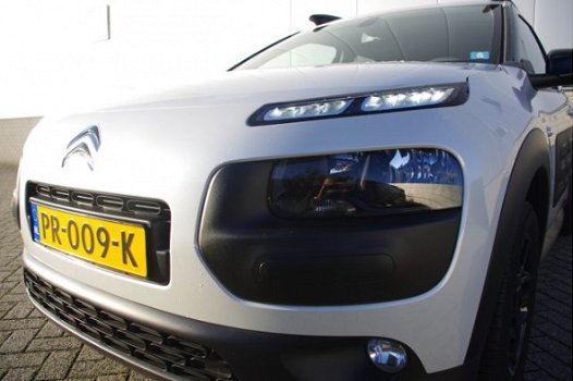 Citroën C4 Cactus - VTi 82pk SHINE NAV, CLIMA, CRUISE, PDC - 1