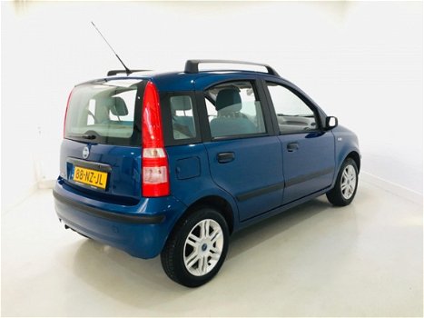 Fiat Panda - 1.2 Emotion Nieuwe A.P.K , Climate Control , Panorama Dak - 1