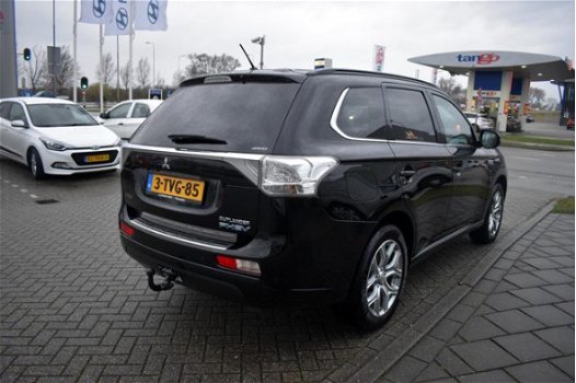 Mitsubishi Outlander - 2.0 PHEV Instyle - 1