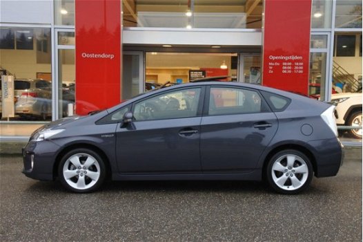 Toyota Prius - 1.8 Hybride Executive Solarroof | Adaptive cruise | Leer | JBL sound | Touch PRO | tr - 1