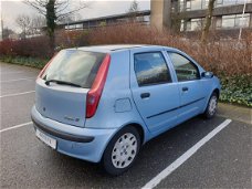 Fiat Punto - 1.2-16V Dynamic Airco/5 drs/Elekt-ramen/1 jaar apk/Stuurbekrachtiging/Inruilkoopje