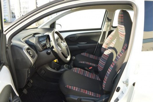 Citroën C1 - 1.0 e-VTi Feel 15INCH VELGEN/BLUETOOTH - 1