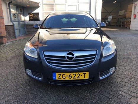 Opel Insignia Sports Tourer - 1.6 T Executive Navi/Xenon/Leder - 1