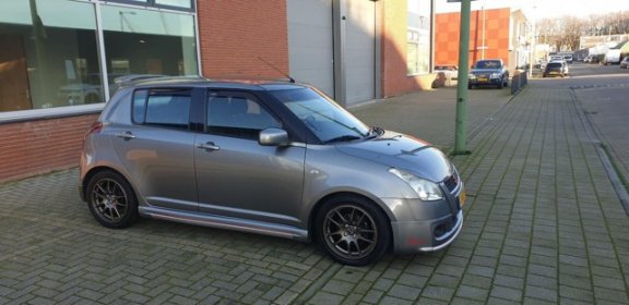 Suzuki Swift - 1.3 GLS SPORT Airco LMV Bj 2005 Meeneemprijs - 1