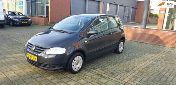 Volkswagen Fox - 1.2 Trendline Lage km NAP Bj 2005 - 1