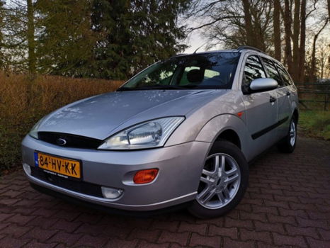 Ford Focus Wagon - 1.6-16V Collection | APK t/m 06-2020 - 1