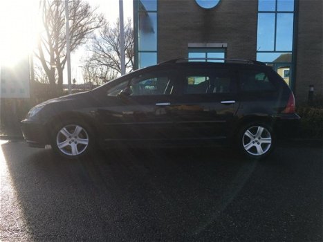 Peugeot 307 SW - 1.6 16V Pack AIRCO/PANORAMADAK/7ZITS/NIEUW APK/DAKRAILS/NAP/LMV/CRUISE.CONTROL/ENZ - 1