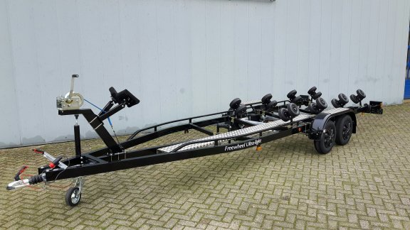 Freewheel Ultra Light, de boottrailer met aluminium frame - 5