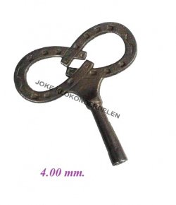 === Klok sleutel = Carl Werner = oud === 39290
