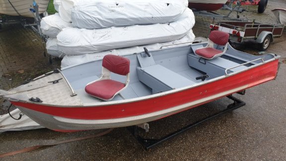Sea Nymph 14R visboot - 1