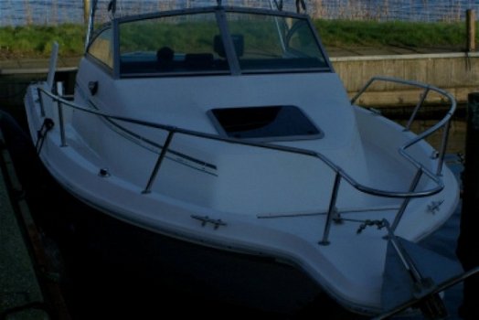 SeaRay Laguna 21 - 3