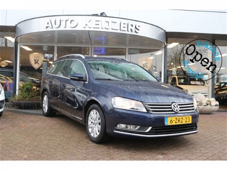 Volkswagen Passat Variant - 1.6 TDI Highline BlueMotion Navigatie ECC Electr. stoel Zondag a.s. open - 1