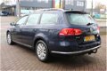 Volkswagen Passat Variant - 1.6 TDI Highline BlueMotion Navigatie ECC Electr. stoel Zondag a.s. open - 1 - Thumbnail