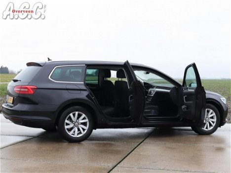 Volkswagen Passat Variant - 1.6 TDi Business AUTOMAAT - 1