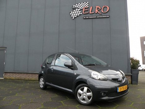 Toyota Aygo - 1.0-12V Sport - 1