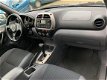 Toyota RAV4 - 2.0-16V VVT-i Sol Automaat - 1 - Thumbnail