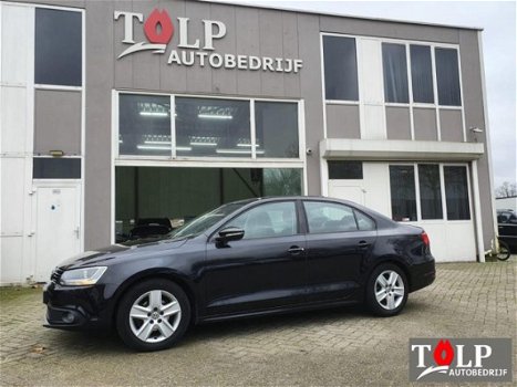 Volkswagen Jetta - 1.2 TSI Comfortline - 1