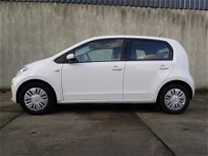 Volkswagen Up! - 1.0 move up BlueMotion NAV, airco, 5 -deurs