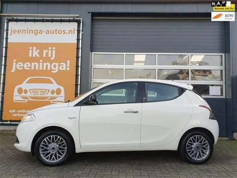 Lancia Y(psilon) - 0.9 TwinAir Silver Een pareltje die zuinig is voor het milieu en verbruik - 1