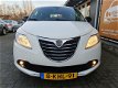 Lancia Y(psilon) - 0.9 TwinAir Silver Een pareltje die zuinig is voor het milieu en verbruik - 1 - Thumbnail