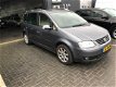 Volkswagen Touran - 1.9 TDI 105pk Highline Automaat - 1 - Thumbnail