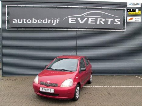 Toyota Yaris - 1.3-16V VVT-i Luna zeer nette en goed rijdende auto zeer netjes voor zijn leeftijd - 1