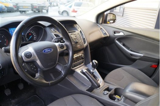 Ford Focus Wagon - 1.6 TDCI ECOnetic Lease Titanium AIRCO/NAVI/CRUISE/6-BAK NIEUWSTAAT - 1