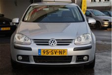 Volkswagen Golf - 2.0 TDI Sportline Business 5-DEURS AIRCO/CRUISE NETTE AUTO