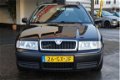 Skoda Octavia Combi - 2.0 Elegance AIRCO/CRUISE NETTE AUTO - 1 - Thumbnail