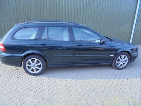 Jaguar X-type Estate - 2.0 D - 1