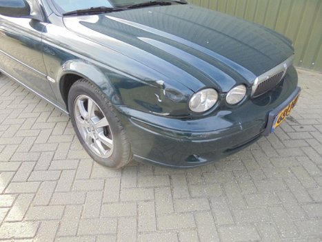 Jaguar X-type Estate - 2.0 D - 1