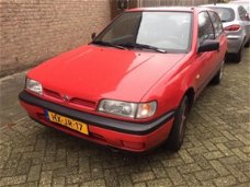 Nissan Sunny - 1.4 Clair stuurbekrachtiging-8 mnd APK