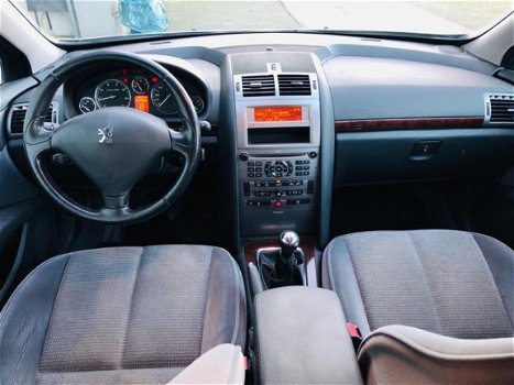Peugeot 407 - 2.0-16V ST Airco, Cruise, DVD-Speler, PDC-A, Nette Staat - 1