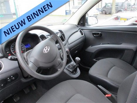 Hyundai i10 - 1.1 i-Drive / 33.000 km - 1