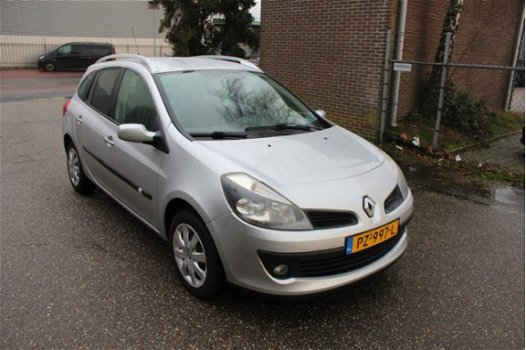 Renault Clio Estate - 1.2 TCE Expression Airco - 1