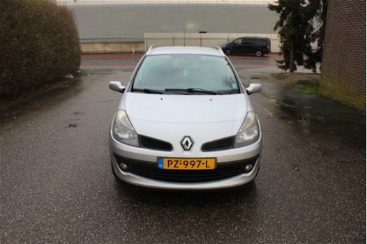 Renault Clio Estate - 1.2 TCE Expression Airco - 1