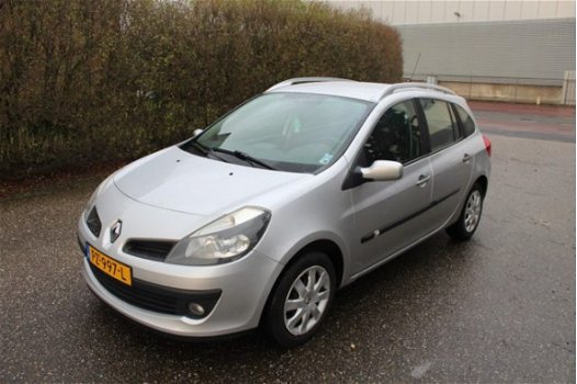 Renault Clio Estate - 1.2 TCE Expression Airco - 1