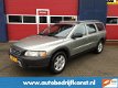 Volvo XC70 - 2.4 D5 ZEER MOOIE 4X4 AANGEDREVEN VELE OPTIES LEER CRUISE ELECT RAMEN AUTOMAAT ETC - 1 - Thumbnail