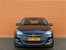 Opel Astra Sports Tourer - 1.7 CDTi Cosmo | Navigatie | Trekhaak | ECC | Cruise Control | Parkeersen