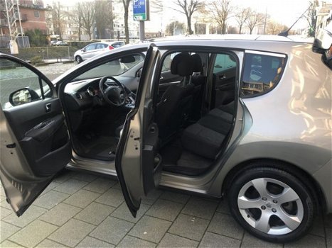 Peugeot 3008 - 1.6 VTi ST - 1