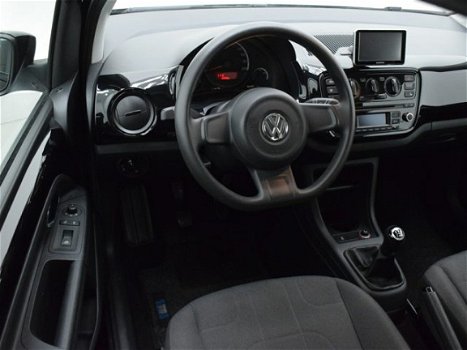Volkswagen Up! - 1.0 High | 60PK | Navi | Airco | Stoelverwarming | - 1